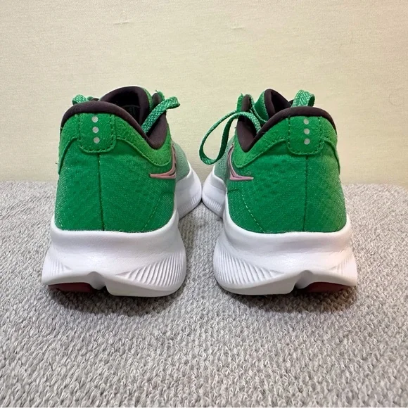 Saucony Green Pink Women's Running Shoes - Picture 5 of 7